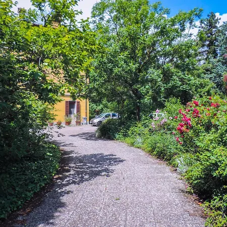 Brizzi Bed & Breakfast 4*