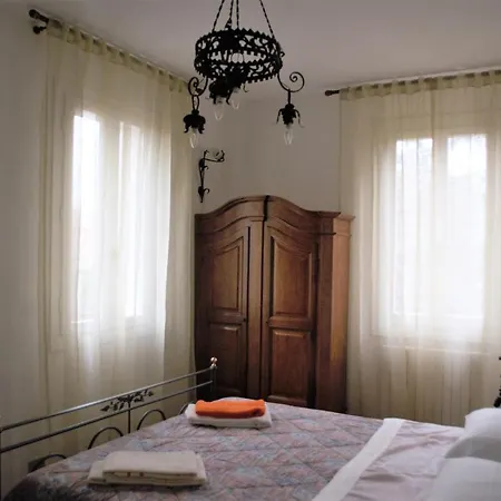 Nocleg ze śniadaniem Brizzi 4*