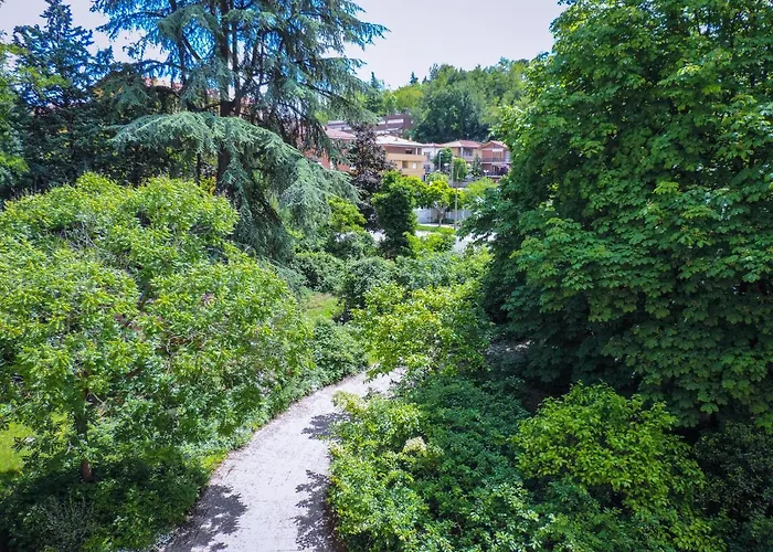 Bed & Breakfast Brizzi 4*