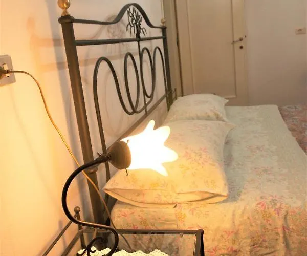 Bed & Breakfast Brizzi 4*